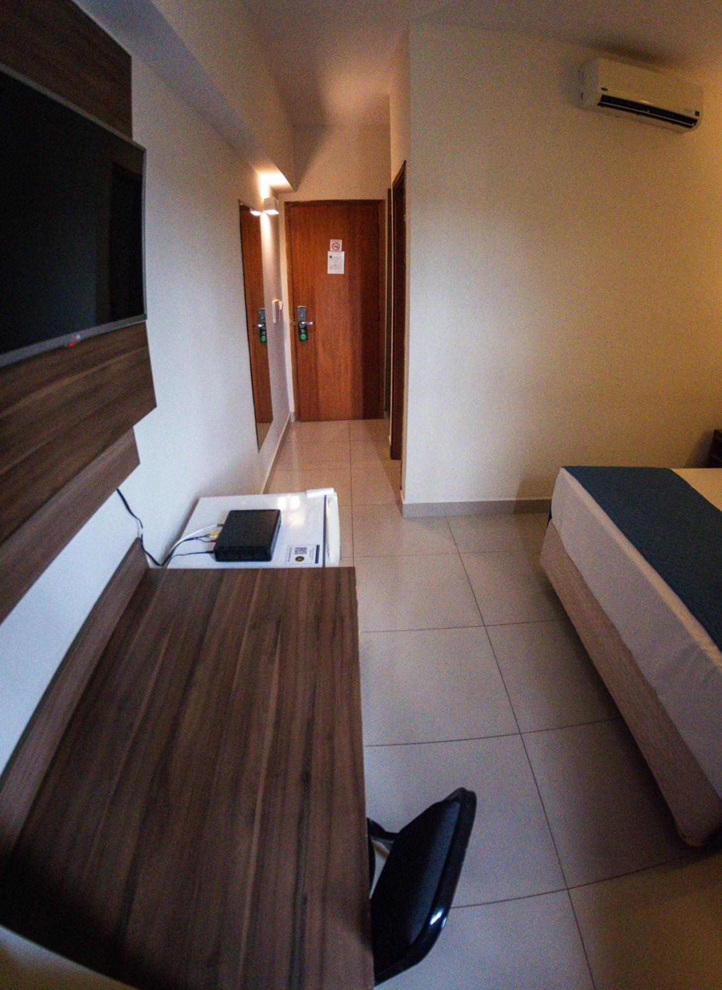 Ipe Center Hotel 상조제두히우프레투 외부 사진